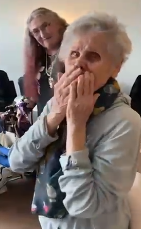 Nonna blowing kisses